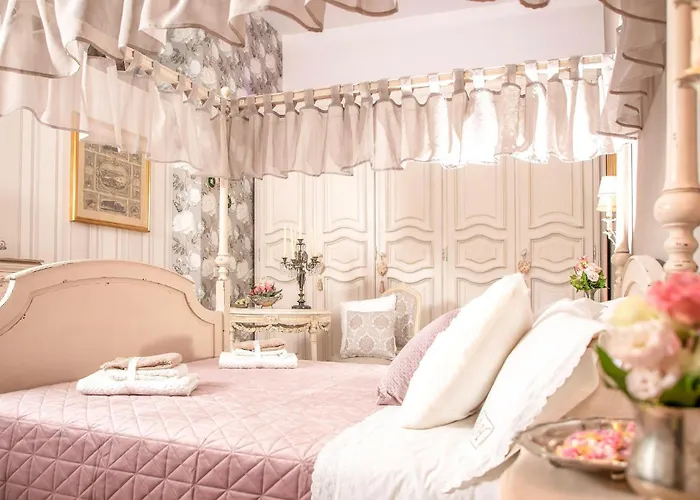 アパート Andry House ローマ