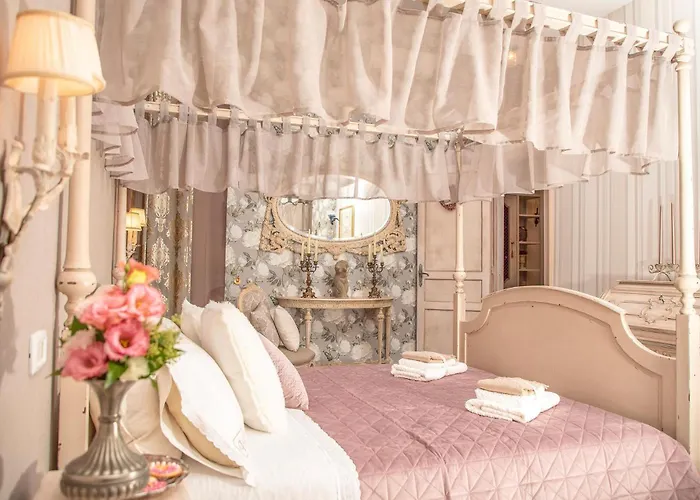 アパート Andry House ローマ